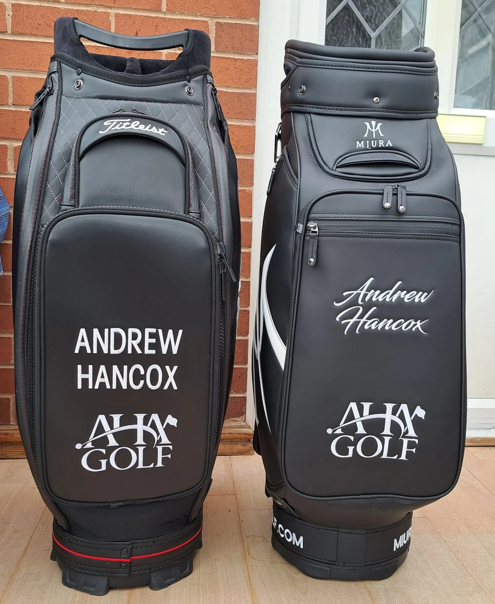 Embroidered golf bag pockets