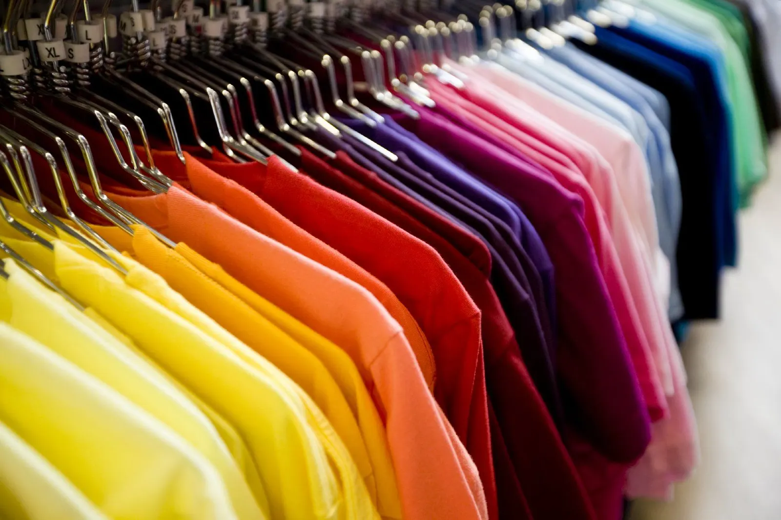 Folded cotton t-shirts in several colours